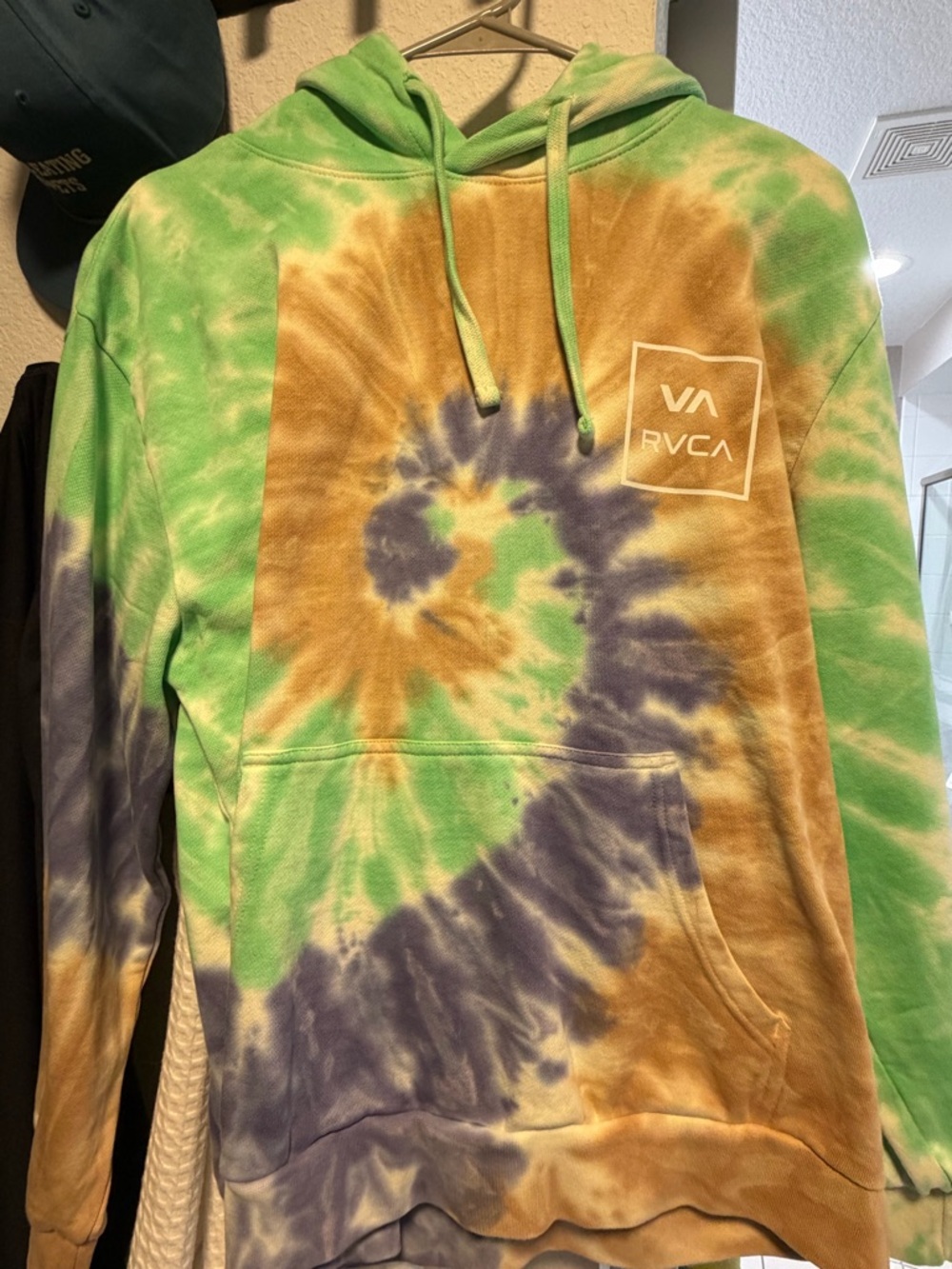 RVCA Mint & Cream Tie-Dye Pullover Hoodie